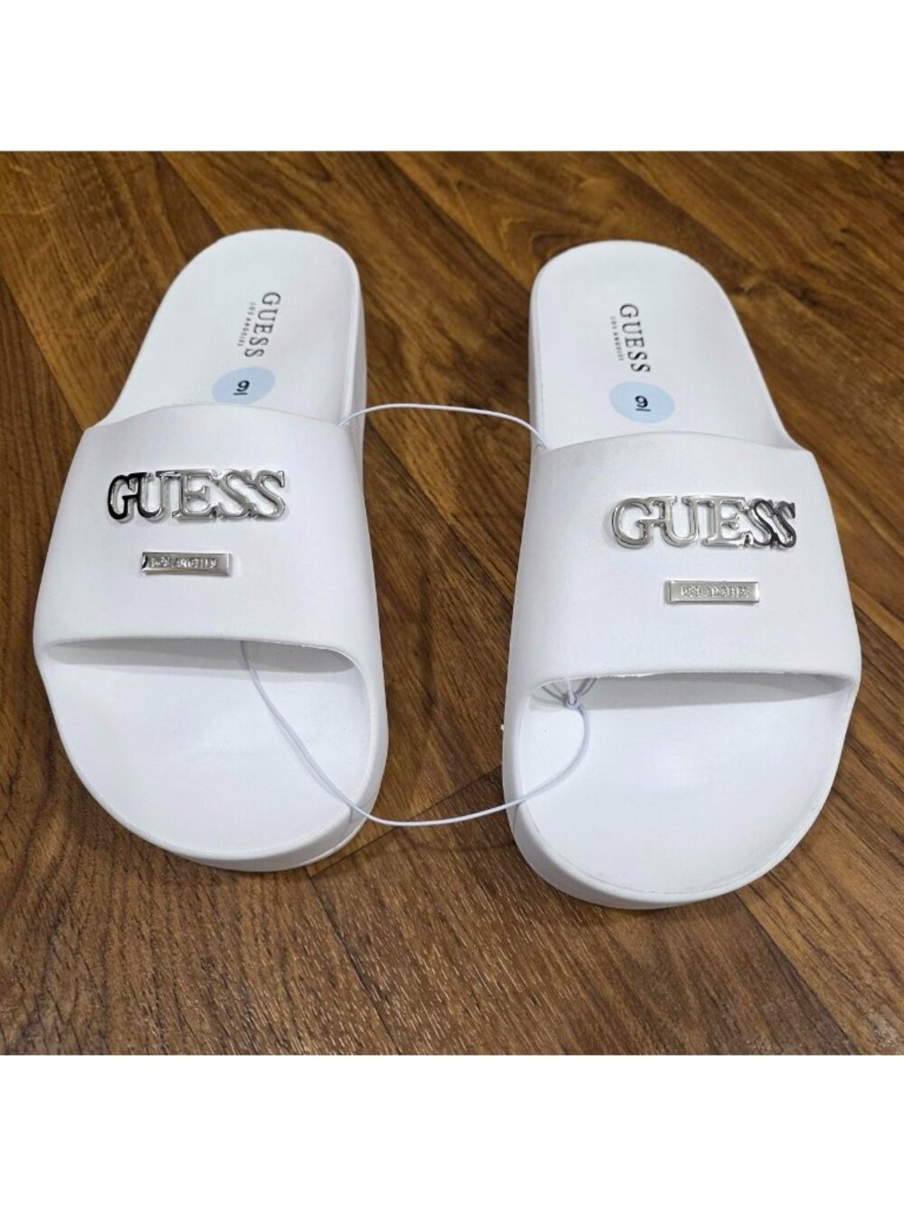 Guess Los Angeles White Platform